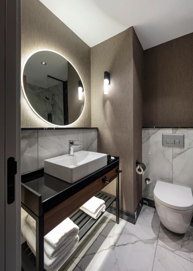 Livro Hotel Istanbul Exterior foto